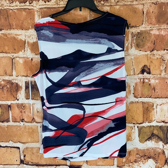 DKNY Twisted Front Top - Picture 4 of 7